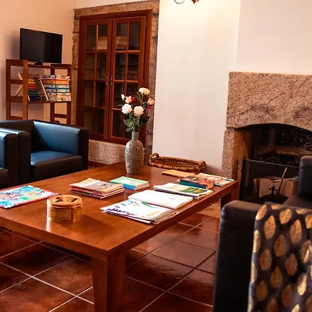 펜션 Casa Sobreira Da Silva - Local 알메이다